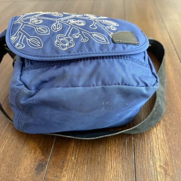Oberland Equipment cross body bag - Picture 13 of 15